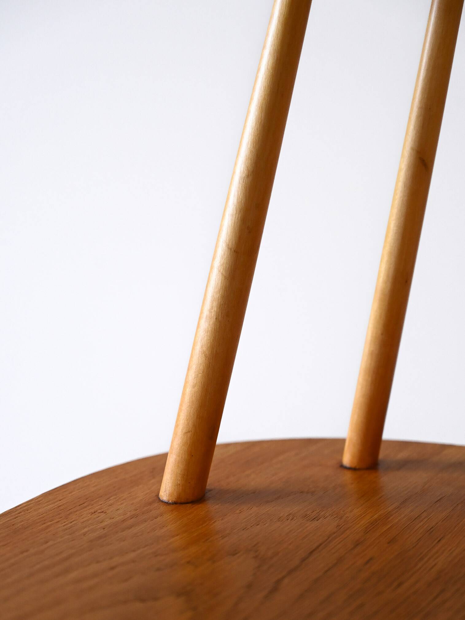 2 vintage Scandinavian chairs