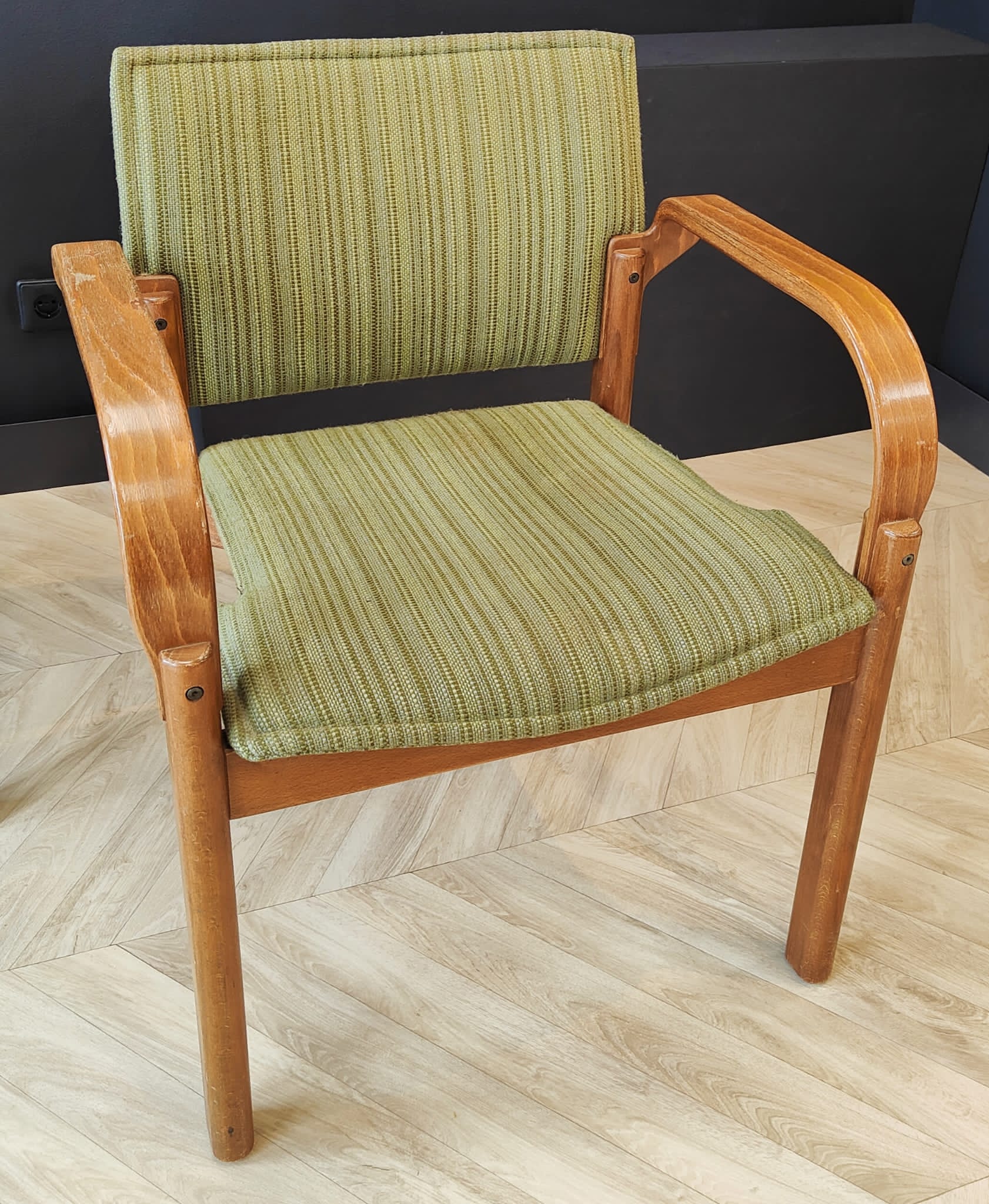 Four mid century armchairs vintage - set of 4 chairs