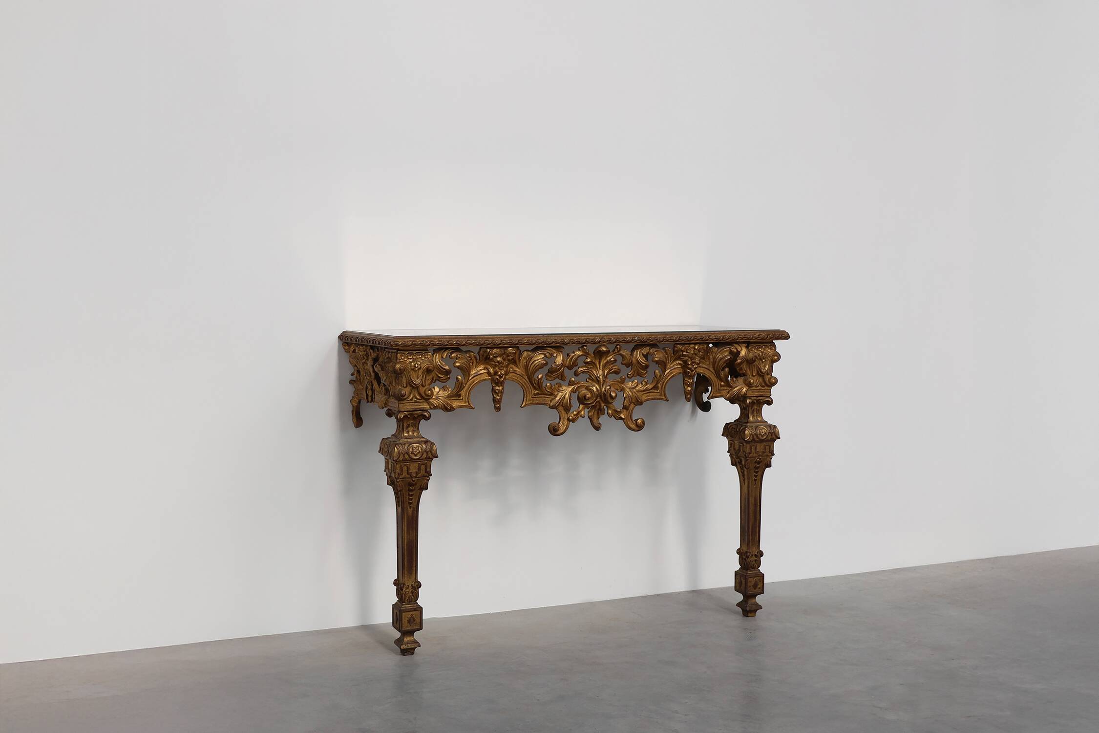 20th Century Italian Baroque style gilded and carved wall console