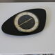 Horloge triangulaire formica noir