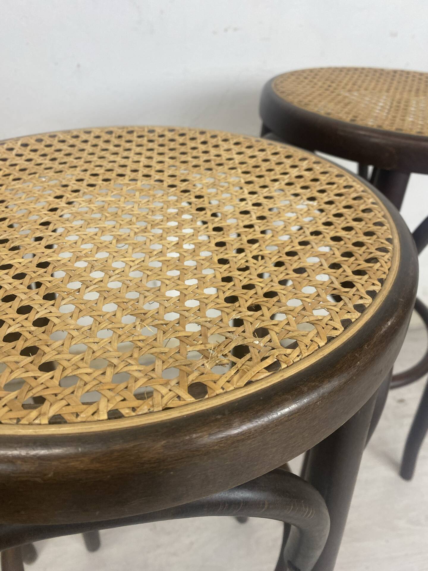 Bar stool