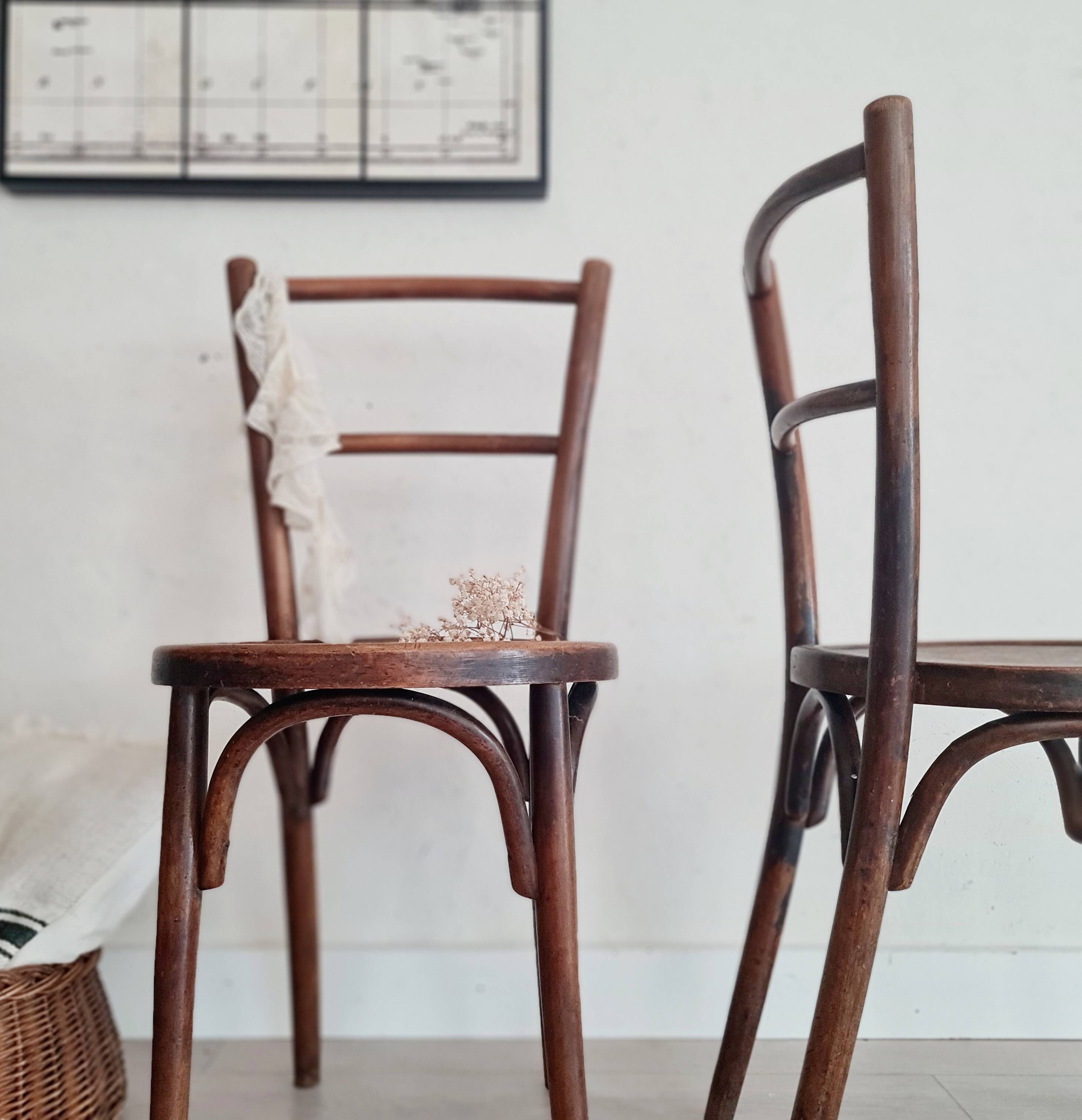 Chaises bistrot bois courbé