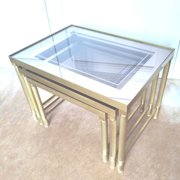 Tables gigogne laiton verre fumé et miroir