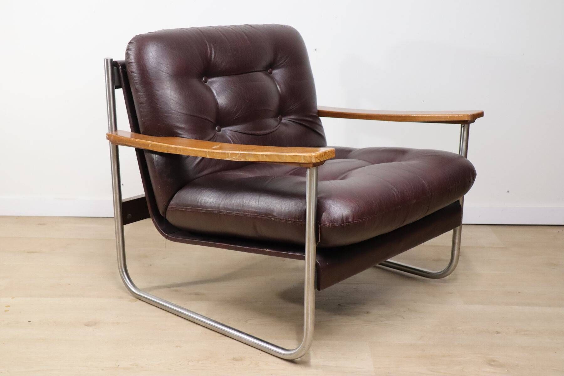 Vintage Bauhaus style armchair in leatherette and metal, 1970