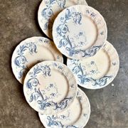 6 assiettes plates Gien en terre de fer, service "Rinceaux" n°1