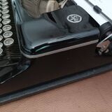 Old erika model m typewriter + instructions + box