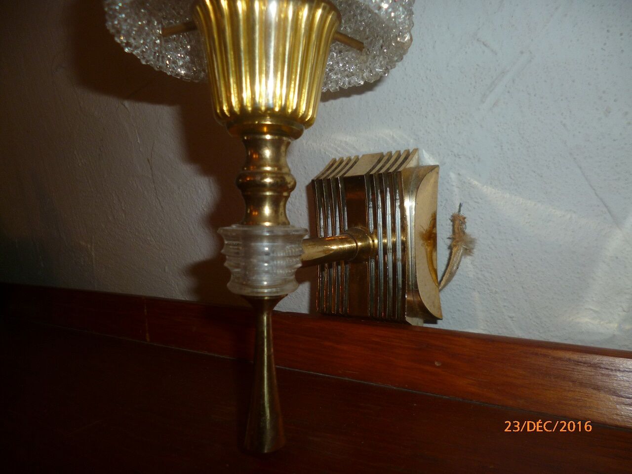 Lot of 2 sconces resin 1960 70 granitee