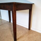 Farm table
