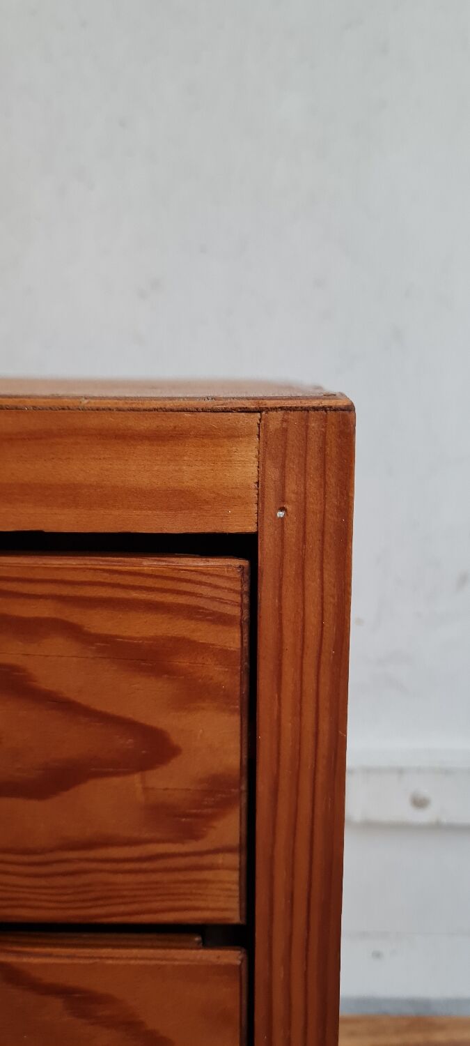 Wooden drawer box