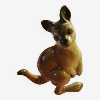 Figurine en porcelaine kangourou