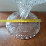 Coupe ancienne à gâteau en cristal sur piédouche moulée