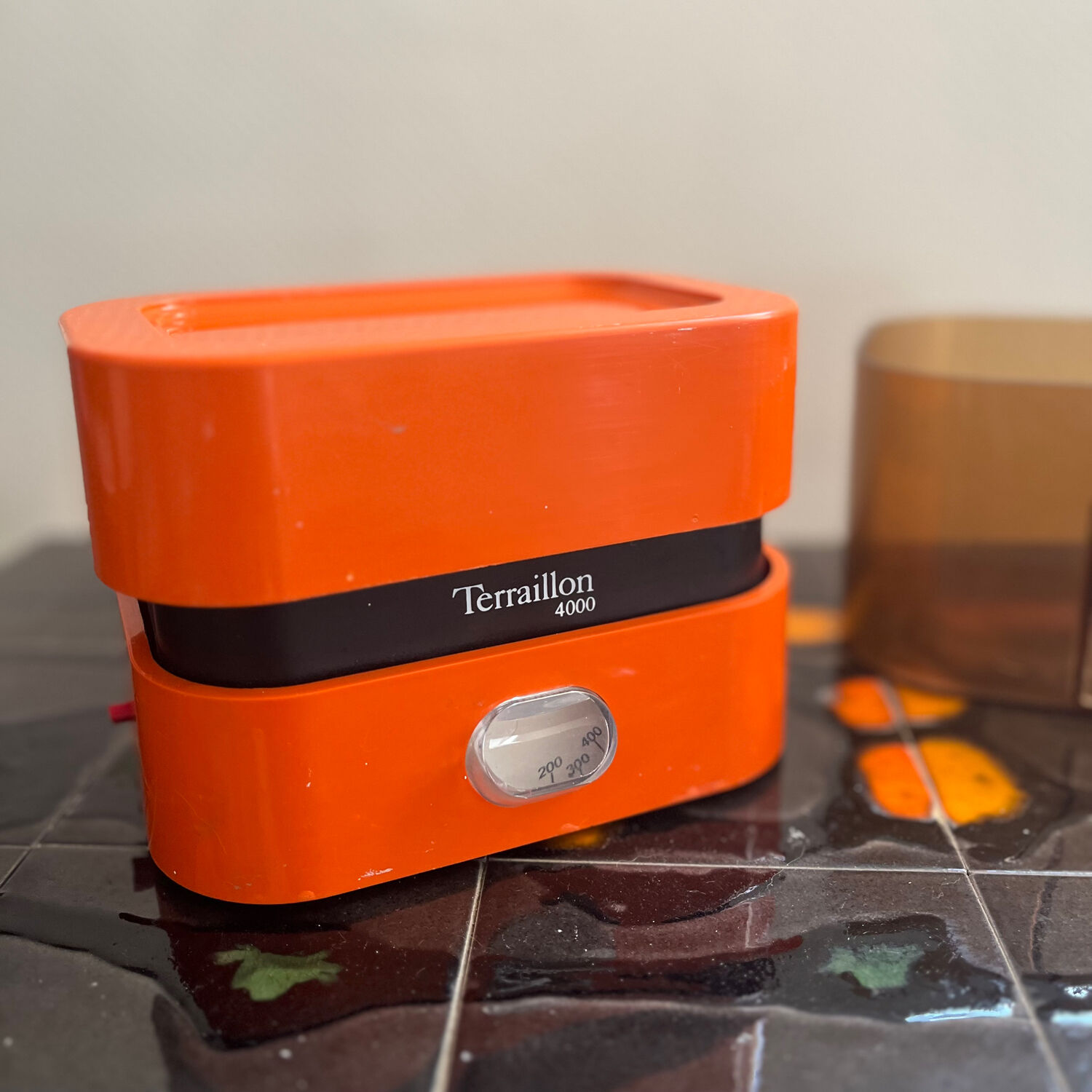 Terraillon 4000 vintage orange scale