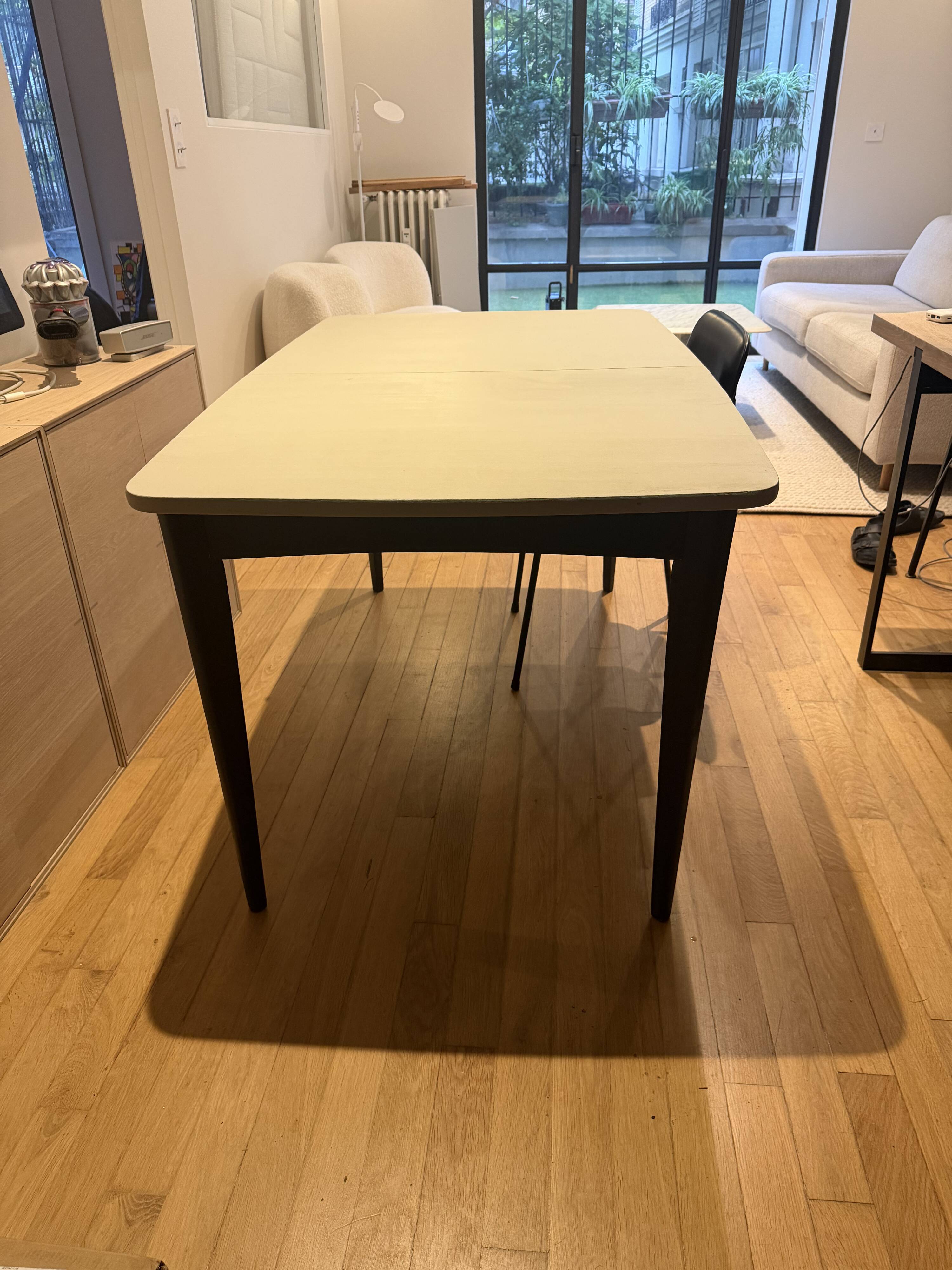 extendable table 1950s Danish design