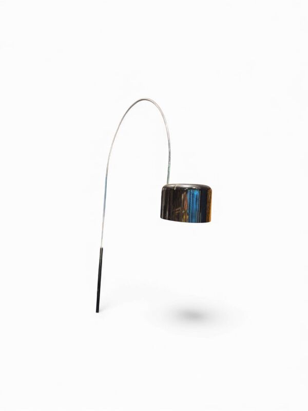 Lampadaire de Joe colombo modèle 3320/R édition Oluce de 1967