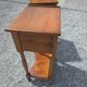 Paire de tables de chevet en merisier massif