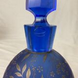 Carafe flacon ancien en verre dépoli bleu cobalt décor argent