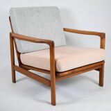 Fauteuil original restauré des années 60, modèle Baczyk, rose poudré et gris, teck