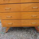 Commode vintage a pieds compas