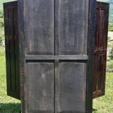 Dressmaker's cabinet with beveled triptych mirrors. (Mirror cabinet)