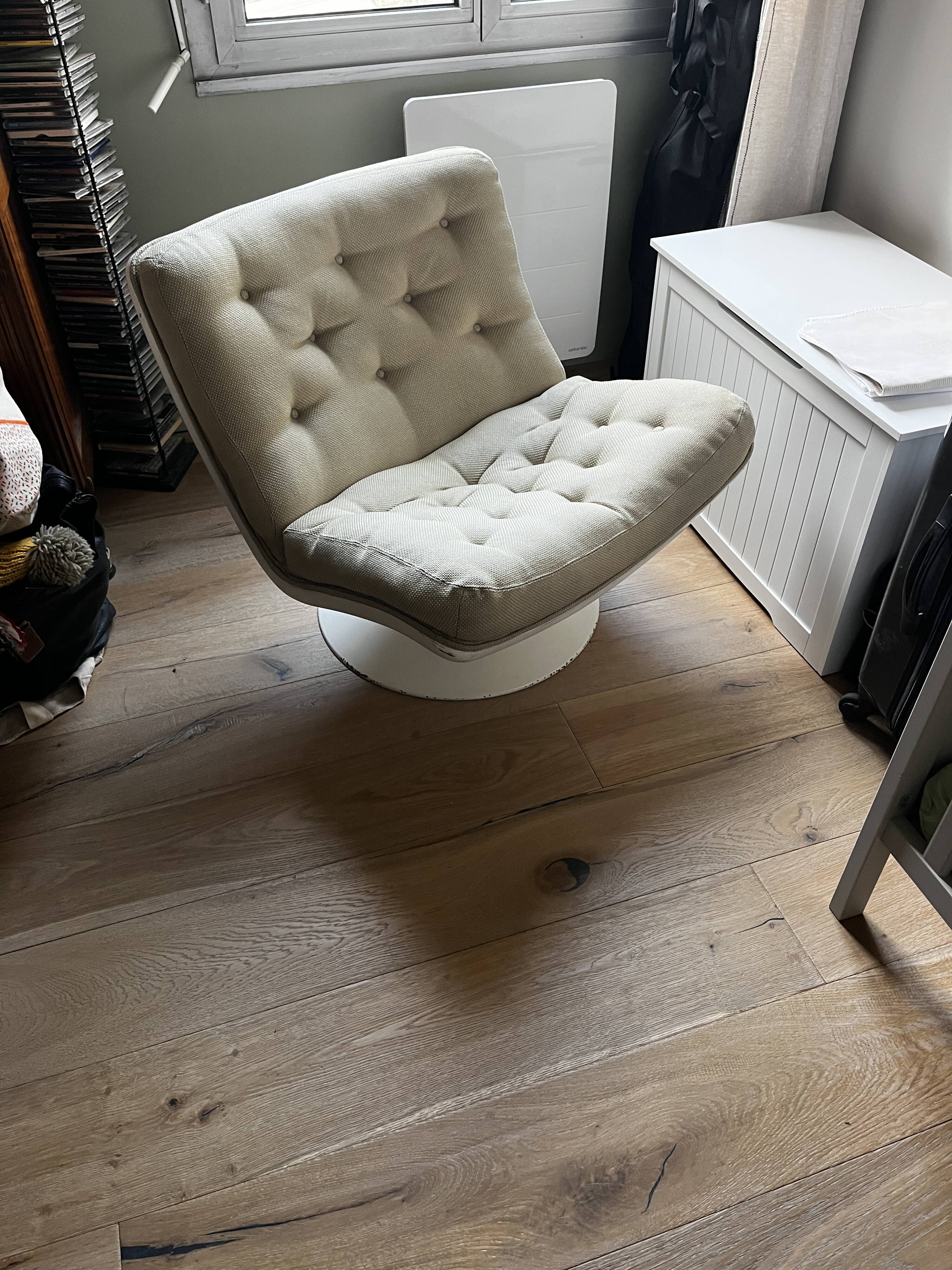 Model 975 armchair by Geoffrey Harcourt for Artifort, 1960s.