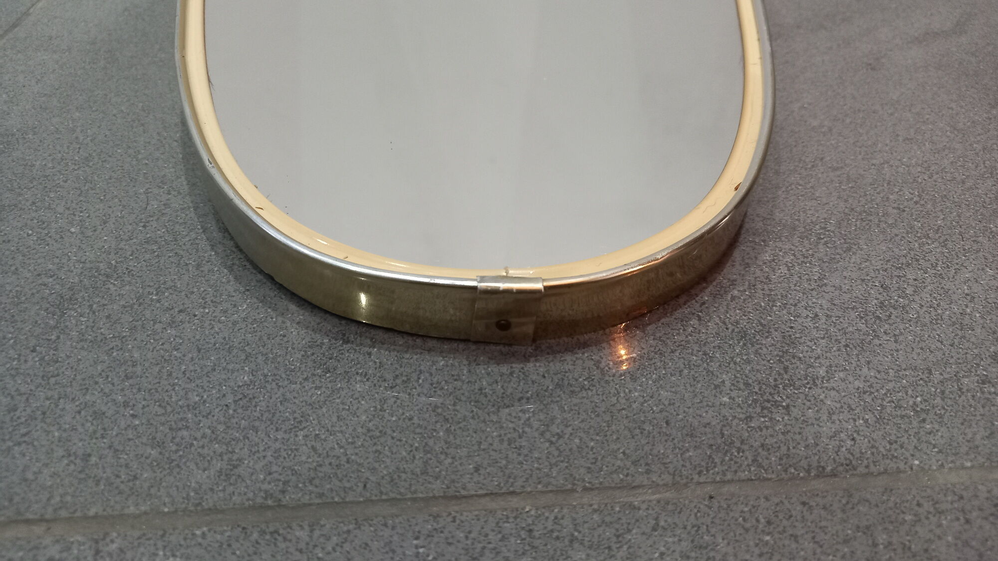 Mirror mirror