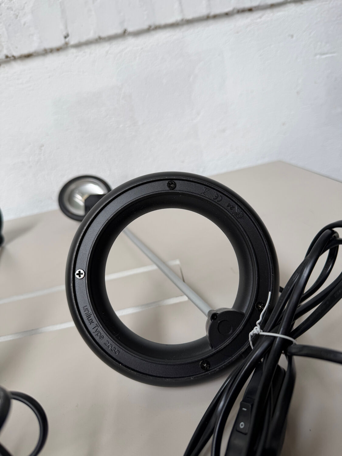 Unilux desk lamp reference 2030