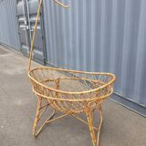Berceau en rotin ancien vintage
