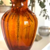 Amber vase 1970
