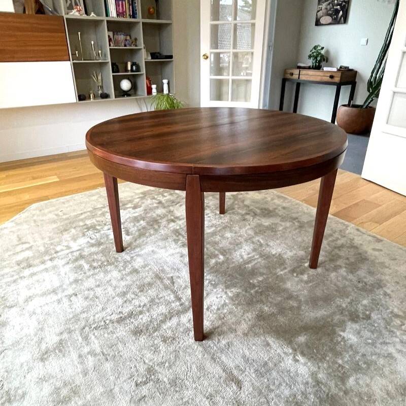 Extendable round table in solid teak and Rio rosewood – 1960s/70s
