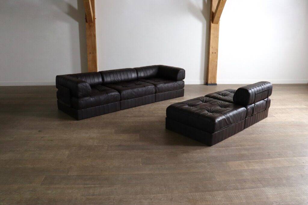 De Sede DS-88 modular sofa in dark brown patchwork leather, Switzerland 1970s