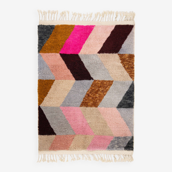 Tapis berbere beni ourain avec parties colorees 187 x 140 cm