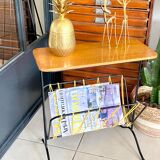 Vintage scoubidou tablet magazine holder