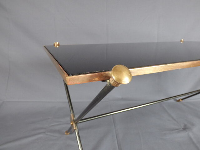 Table basse néoclassique en métal, laiton doré et opaline noire