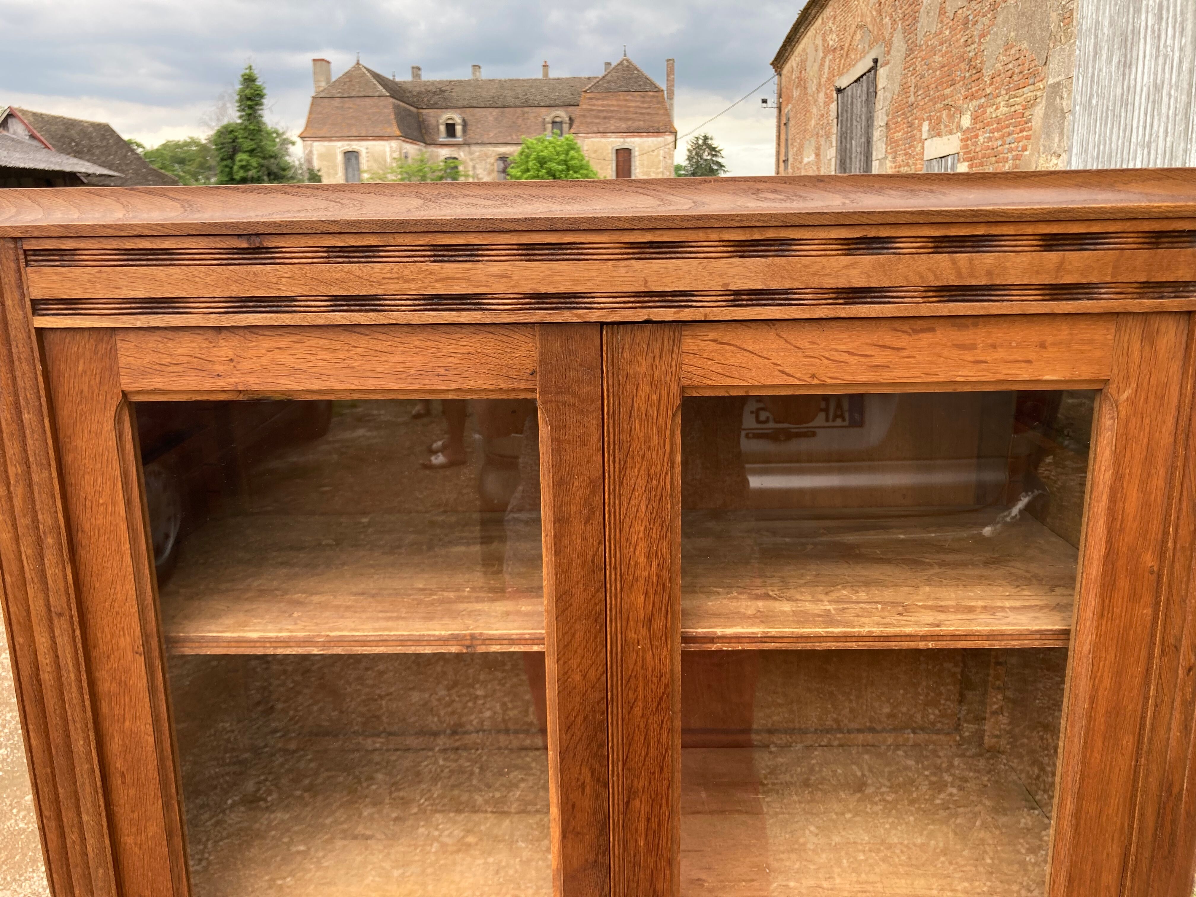 Art deco school library