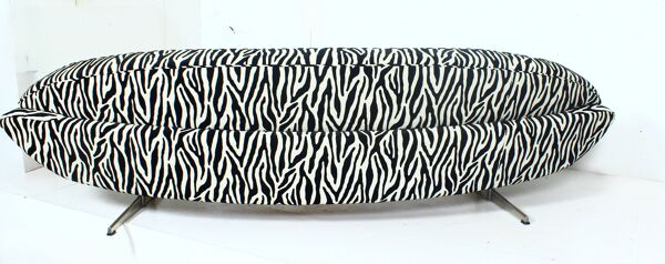 Canapé trois places incurvé « Capri » de Johannes Andersen, 1965