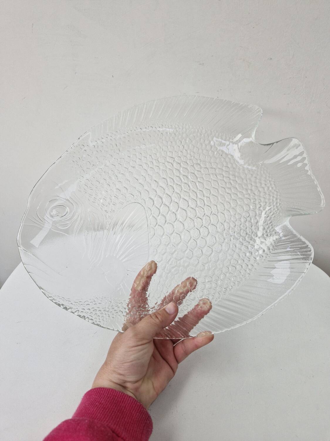 Large Transparent Glass Dish Fish Shape Arcoroc France 39 x 32.5 cm