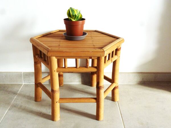 Table d'appoint en bambou, table basse bambou, tabouret bambou.