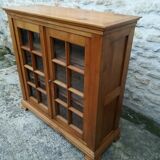 Vitrine en merisier massif