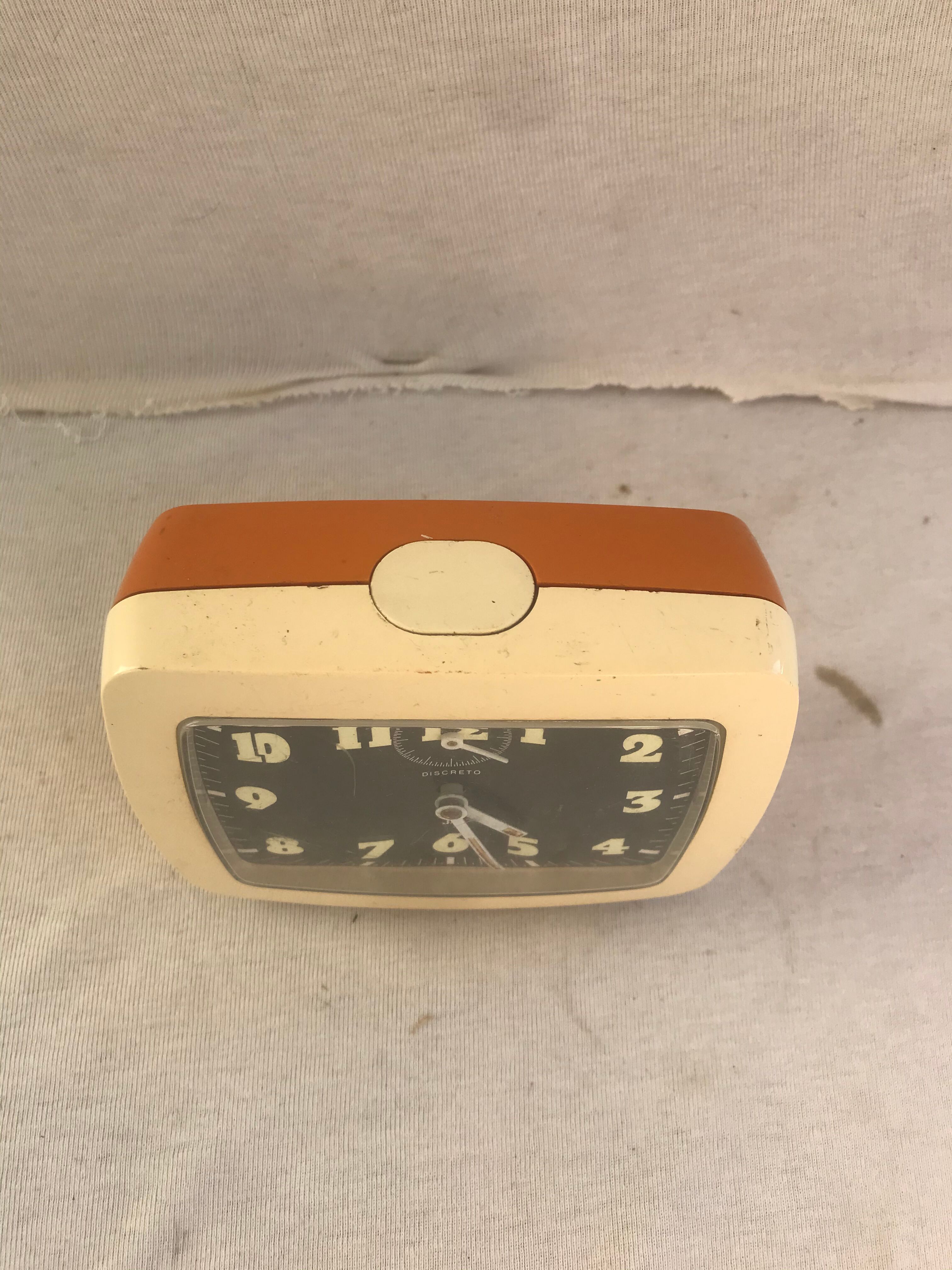 Former awakening Jaz Discreto bakelite orange - beige vintage decoration