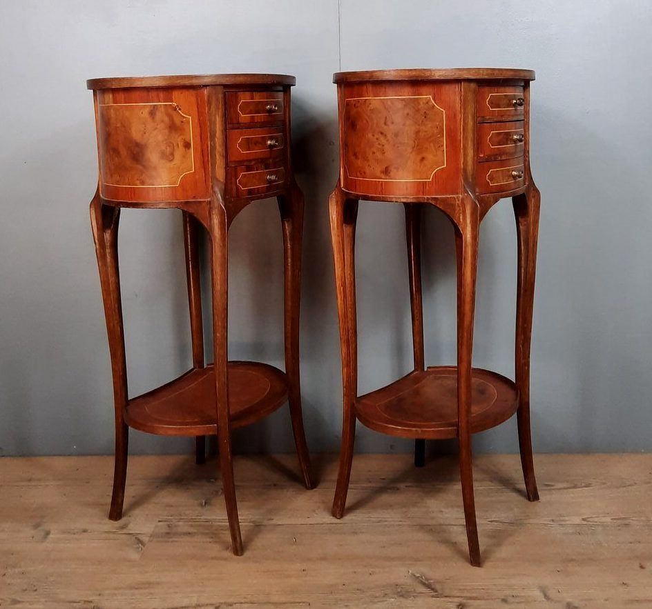 Pair of bedside Louis XV drums in precious wood marquetry of the twentieth century