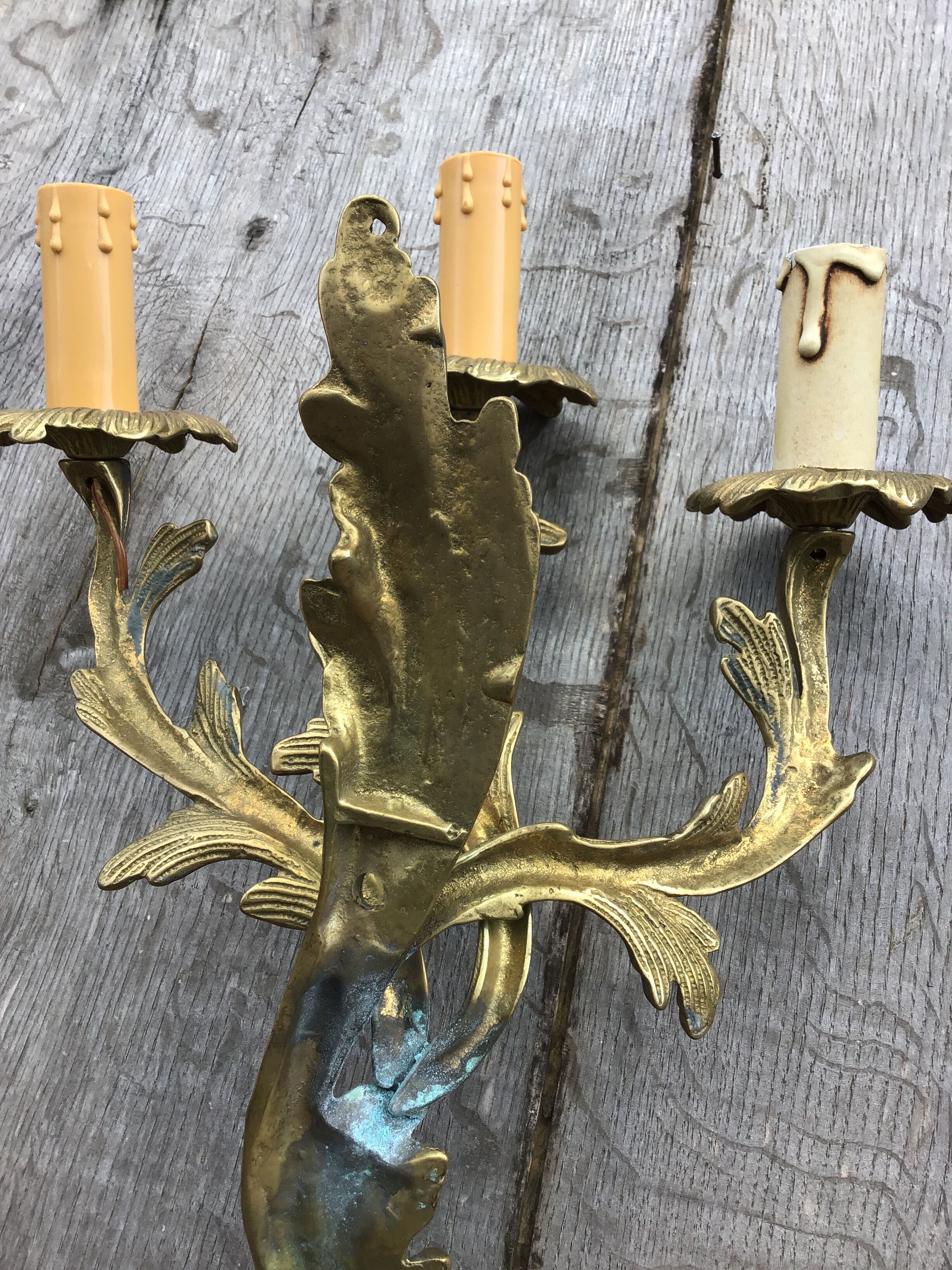 Pair of Louis xv style bronze wall light