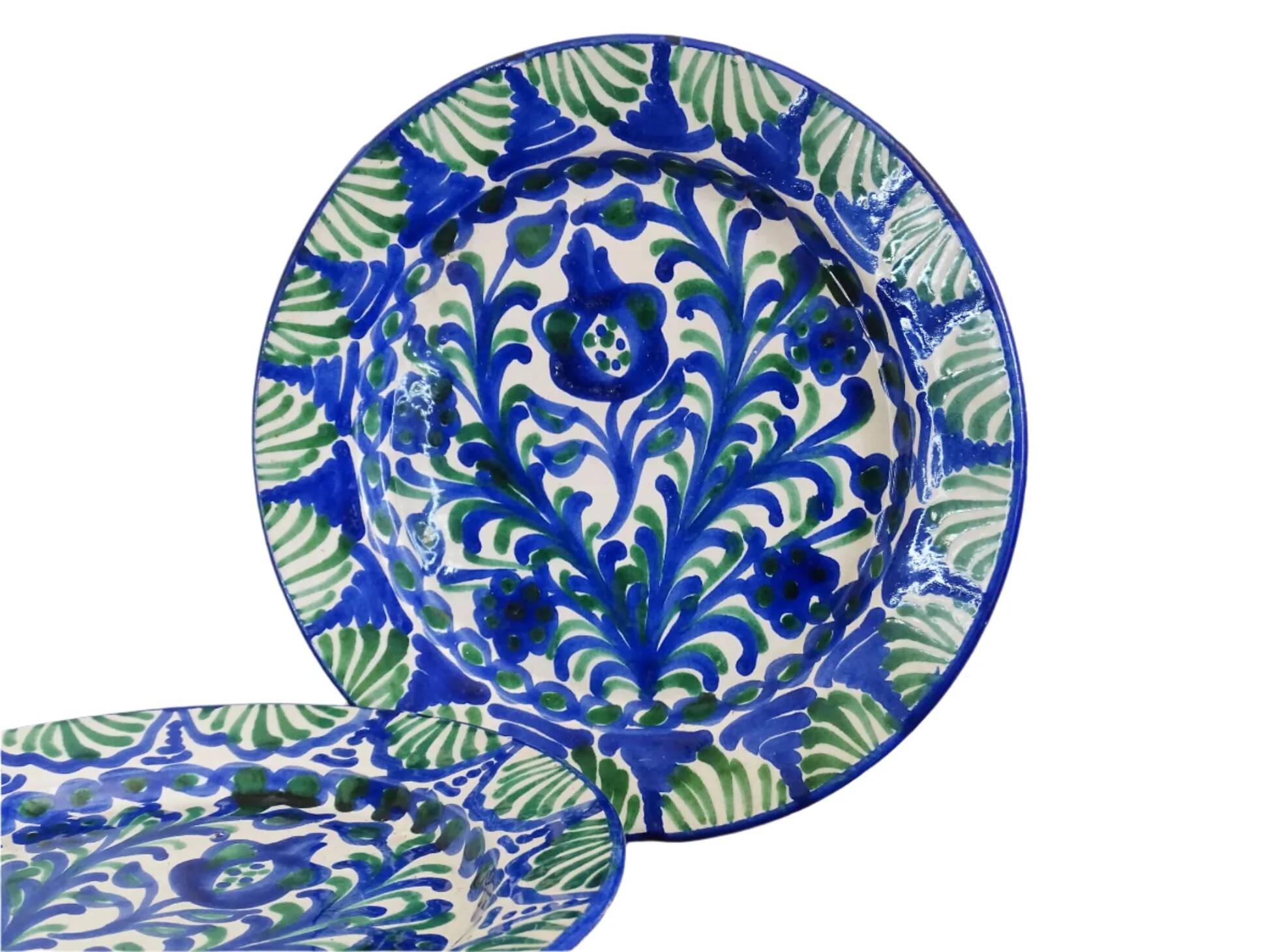 Paire d'assiettes vintage espagnoles en faïence Fajalauza, vertes et bleues.