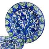Paire d'assiettes vintage espagnoles en faïence Fajalauza, vertes et bleues.