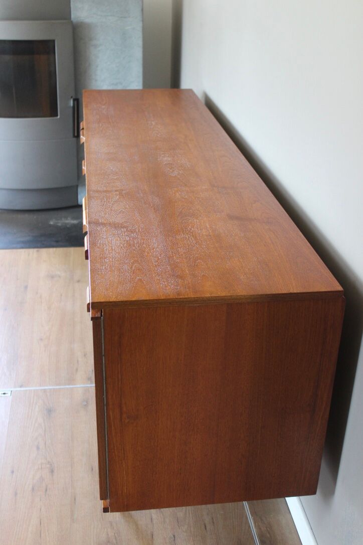 Vintage Scandinavian style teak line by Austinsuite 60s