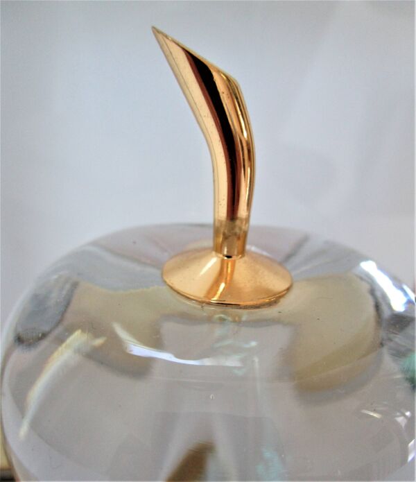 Lampe ''pomme'' le dauphin verre métal doré