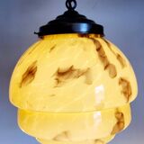 Lampe à suspension art déco en glaçure opaline, gemarmerd, messing, jaren 1930