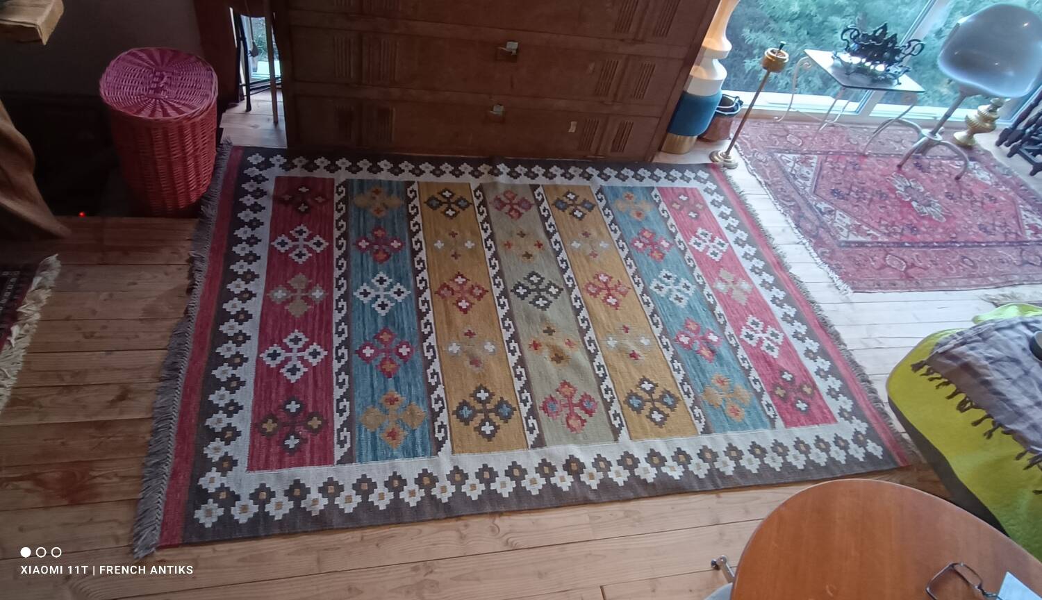 Kazakh oriental rug, vintage kilim from the 1930s. Handcrafted work.