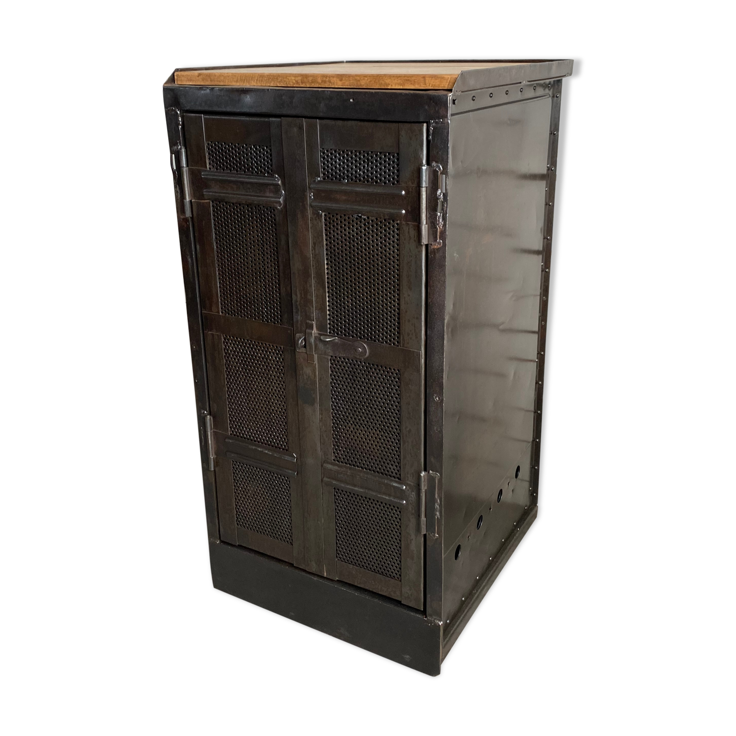 Metal workshop furniture