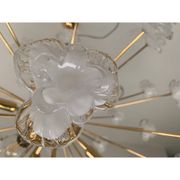 Lustre fleurs blanches murano verre spoutnik ovale en or