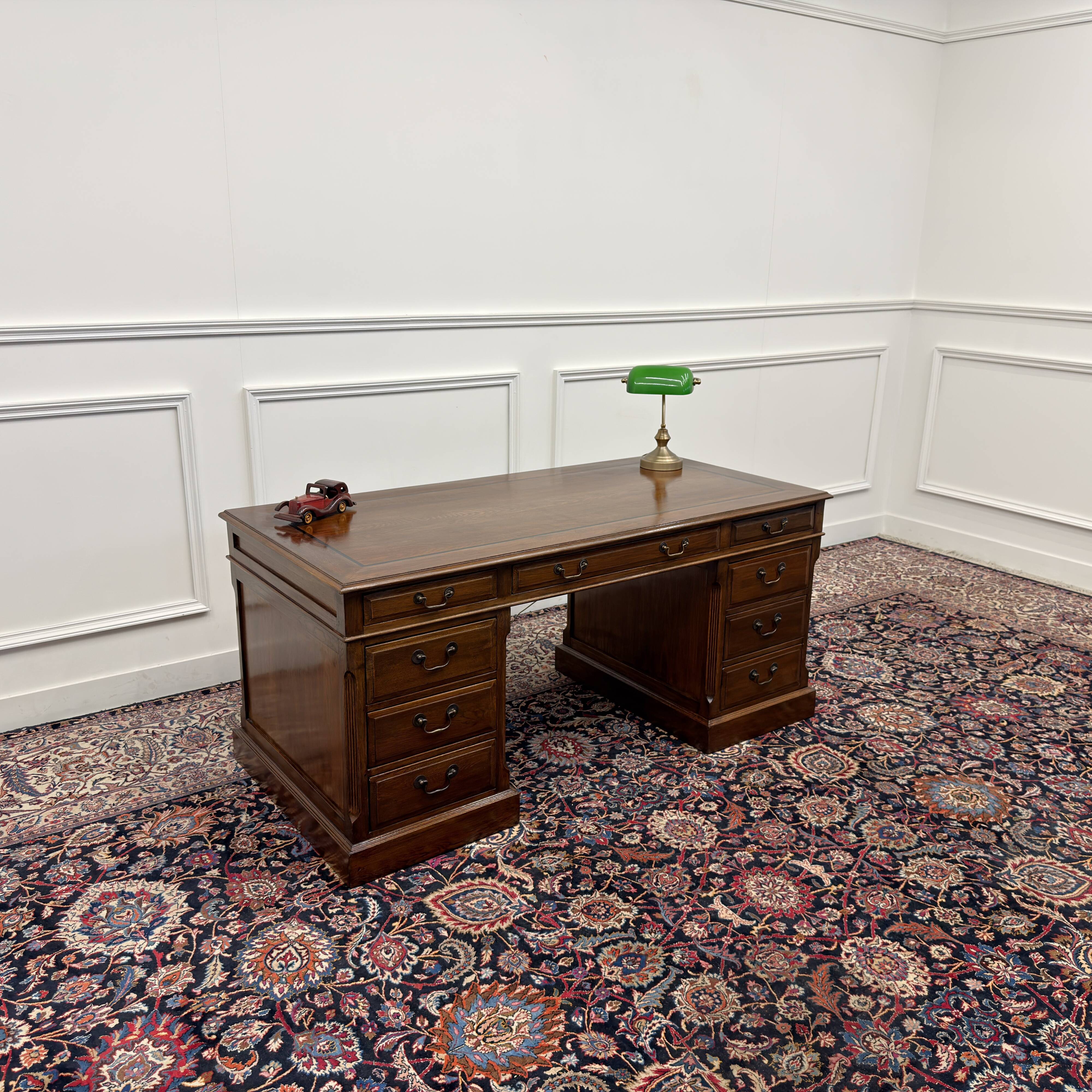 Classic English Eichholtz Desk